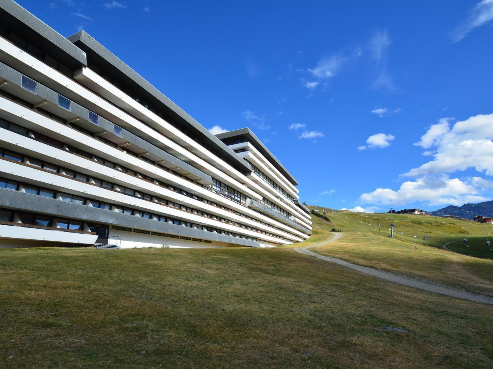 Studio Duplex 4 Personnes Avec Balcon, Brelin, Les Menuires - Fr-1-452-151 Apartment Saint-Martin-de-Belleville Exterior photo